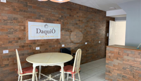 Sobrado à venda com 3 quartos em Cidade Monções, São Paulo, SP