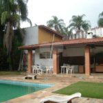 Casa à venda ou para alugar com 4 quartos, sendo 2 suítes,  no Centro, Vinhedo, SP