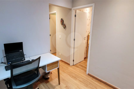 Apartamento à venda com 3 quartos, sendo 1 suíte, no Centro, São Bernardo do Campo, SP
