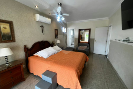 Casa à venda com 6 quartos, sendo 3 suítes, no Centro, Itapetininga, SP