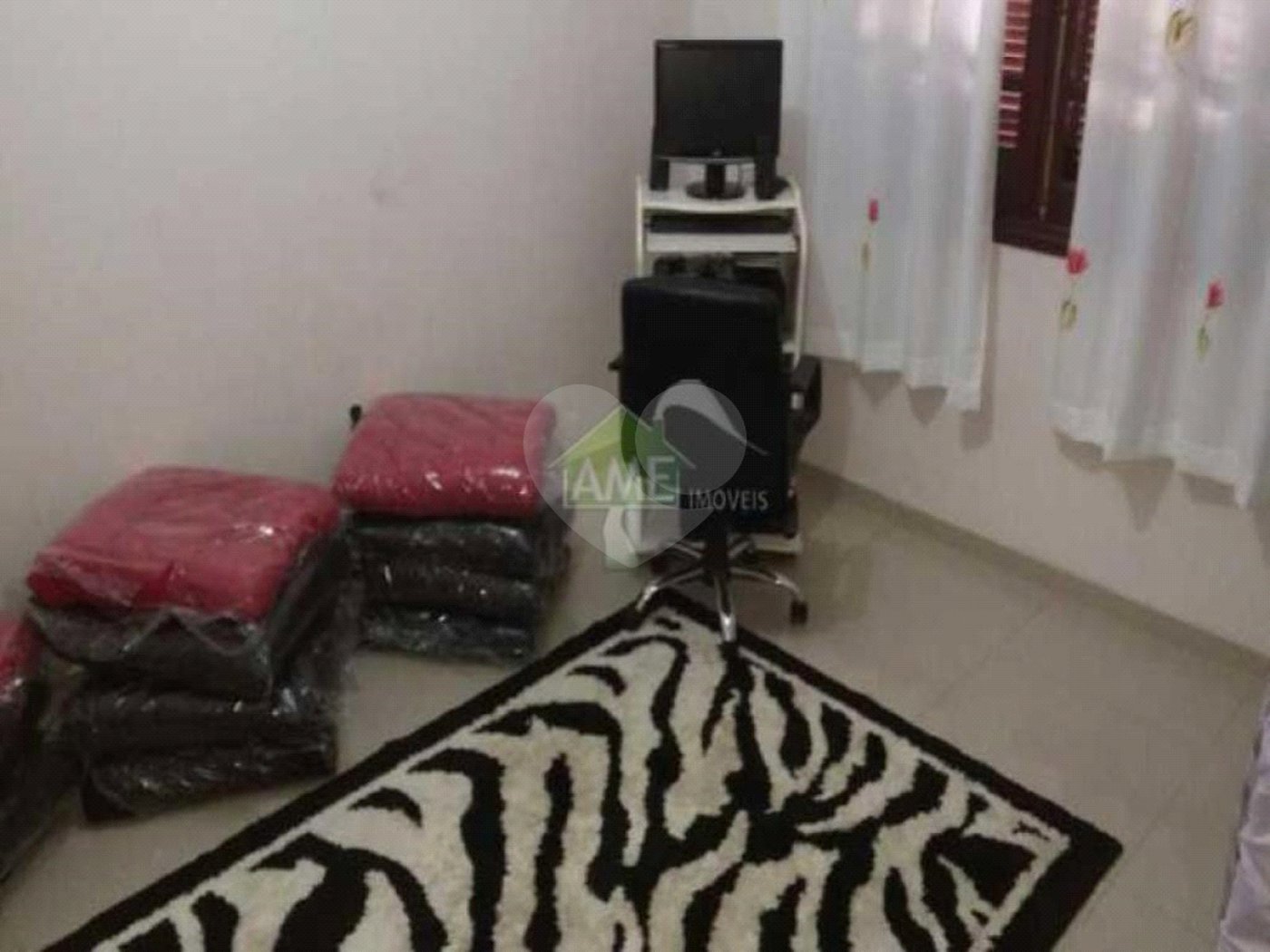 Casa à venda com 1 suíte em Campo Grande, Rio de Janeiro, RJ