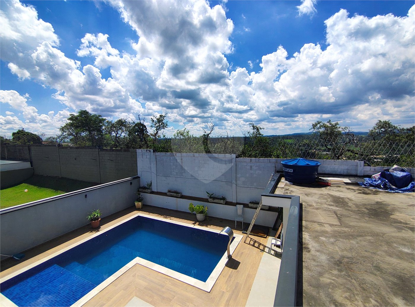 Casa à venda com 5 quartos, sendo 2 suítes, no condomínio Terras de Jundiaí, Jundiaí - SP
