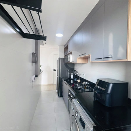 Apartamento à venda com 2 quartos, sendo 1 suíte,  em Parque Campolim, Sorocaba, SP