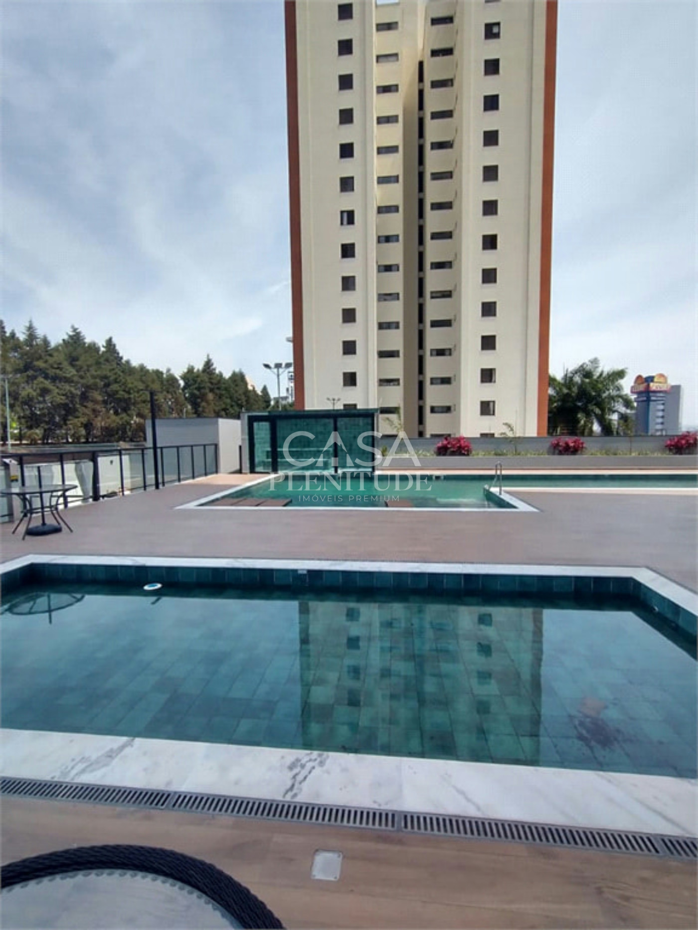 Apartamento à venda ou para alugar com 3 suítes em Parque Campolim, Sorocaba, SP