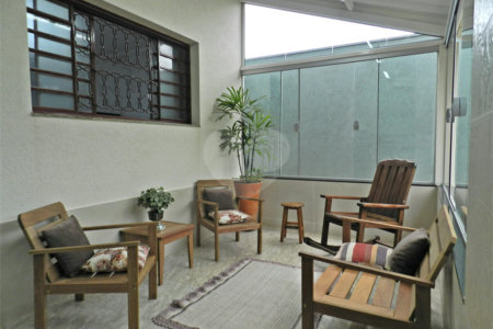 Sobrado à venda com 4 quartos, sendo 3 suítes, em Jardim Paulistano, Ribeirão Preto, SP