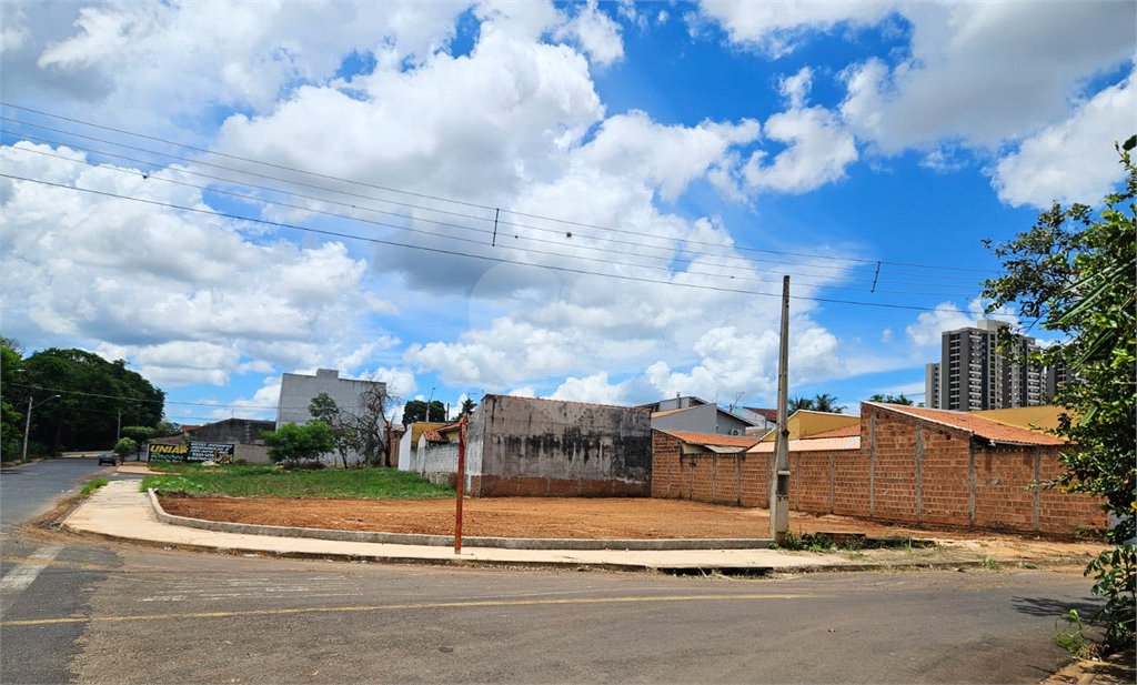 Terreno à venda em Residencial Cambuy, Araraquara, SP