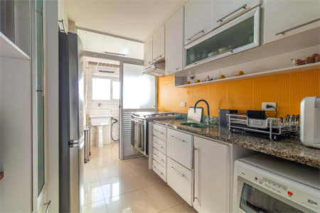 Apartamento à venda com 4 quartos, sendo 1 suíte, em Jardim Marajoara, São Paulo, SP