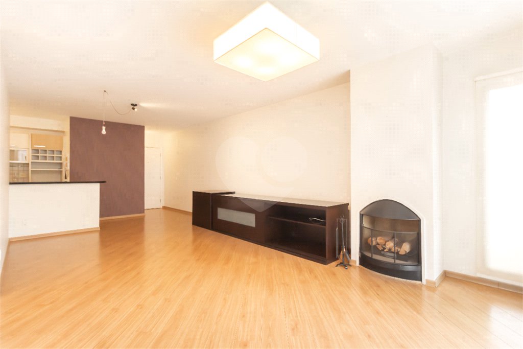 Apartamento à venda com 2 suítes em Campo Belo, São Paulo, SP