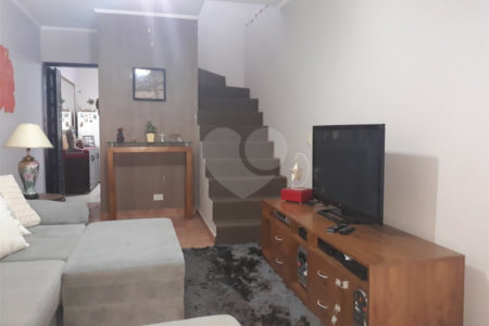 Sobrado à venda com 2 suítes em Conjunto Residencial Jardim Canaã, São Paulo, SP