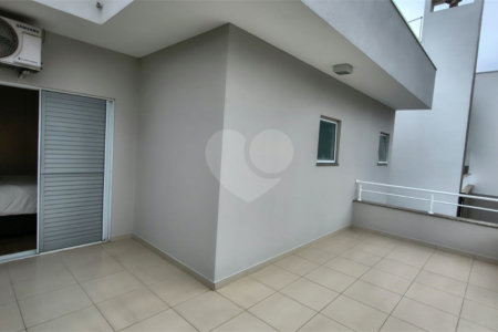 Casa à venda com 3 suítes no condomínio Reserva da Mata, Vinhedo - SP