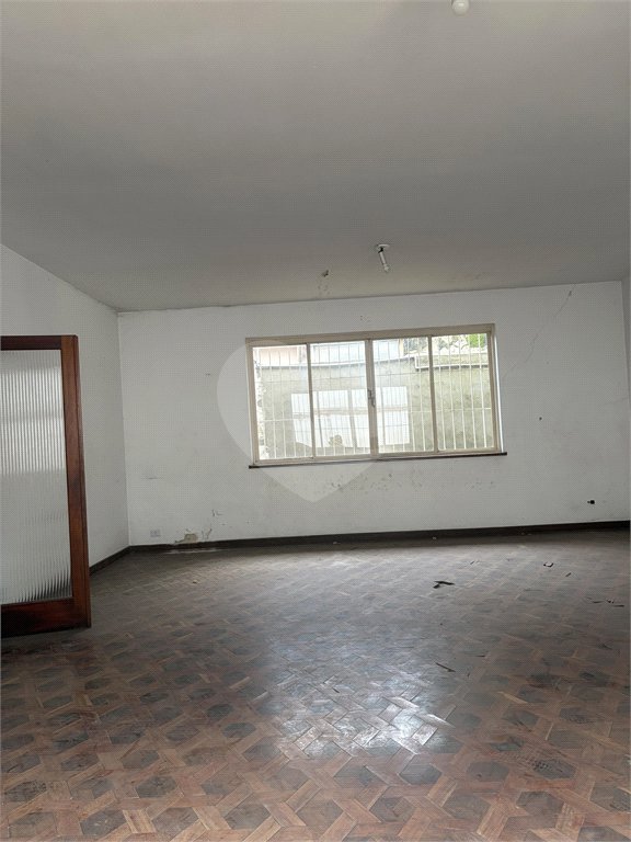 Casa à venda com 3 quartos em Bela Aliança, São Paulo, SP