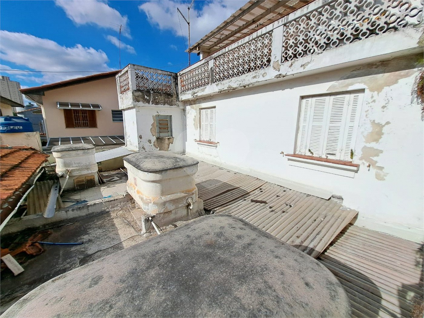 Casa à venda com 3 quartos, sendo 1 suíte, em Vila Constança, São Paulo, SP