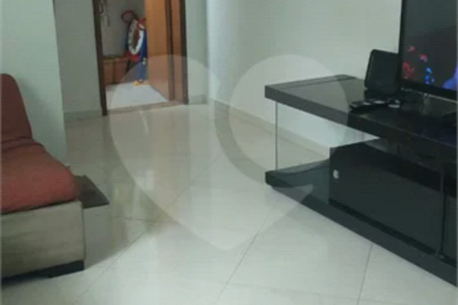 Casa à venda com 2 suítes no condomínio Residencial Maracujás, São Paulo - SP