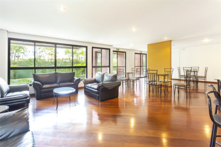 Apartamento à venda com 4 quartos, sendo 3 suítes, em Jardim Prudência, São Paulo, SP