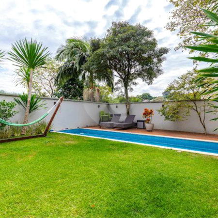 Casa à venda com 4 suítes no condomínio Premiere, São Paulo - SP