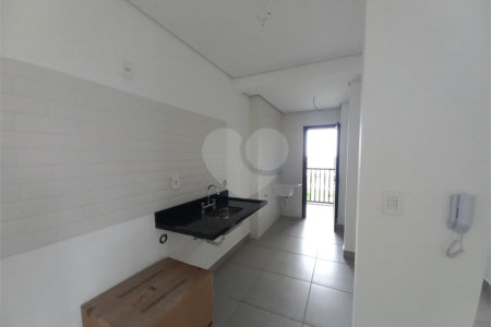 Apartamento à venda com 2 quartos, sendo 1 suíte,  em Além Ponte, Sorocaba, SP
