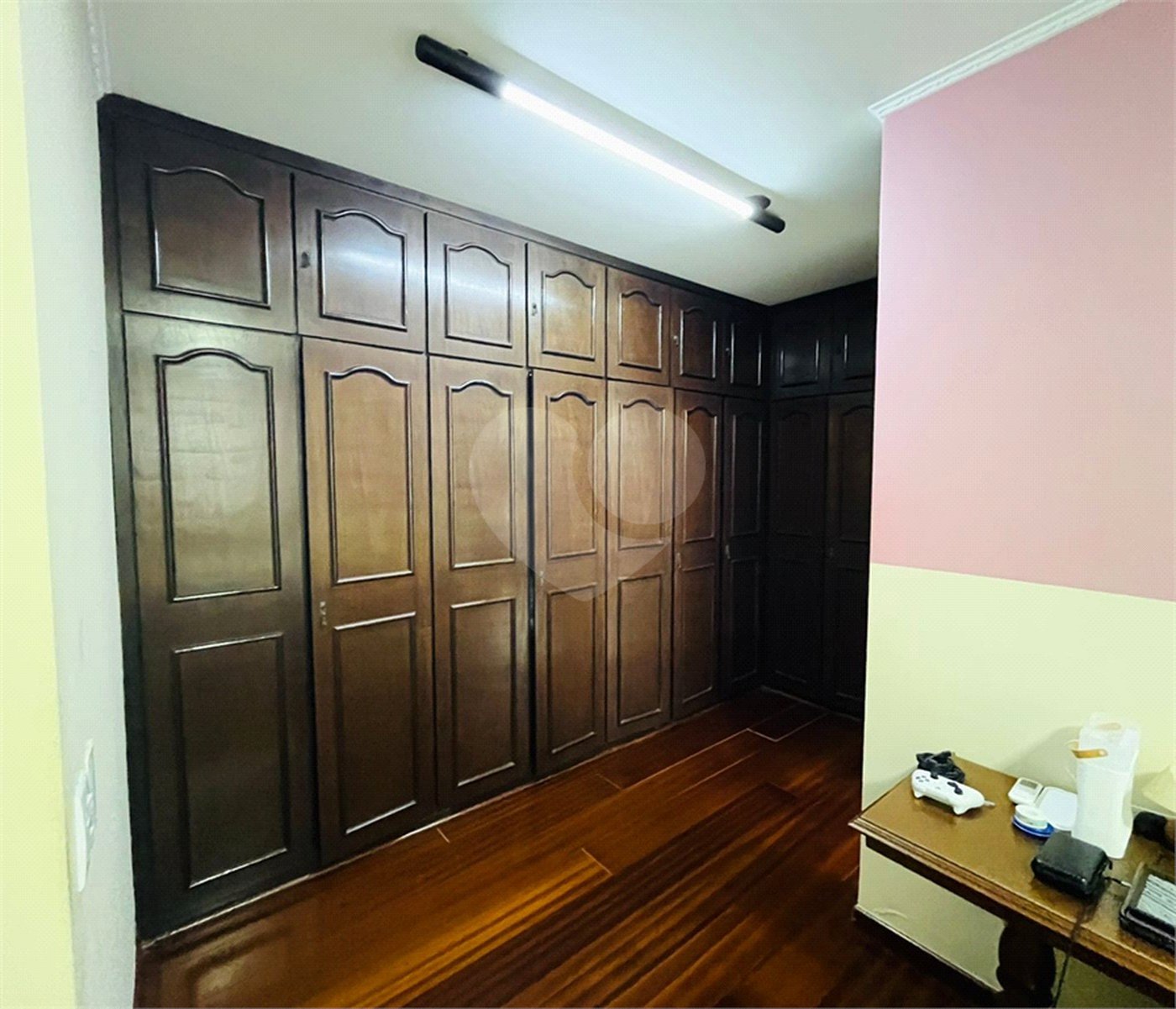 Casa à venda com 3 quartos, sendo 1 suíte,  em Jardim Eltonville, Sorocaba, SP