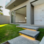 Casa à venda no bairro Loanda em Atibaia com 3 suítes e terraço solarium