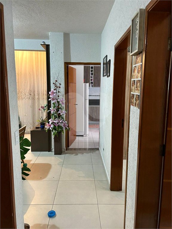 Apartamento à venda com 2 quartos, sendo 1 suíte, em Parque Santa Laura, Ferraz de Vasconcelos, SP