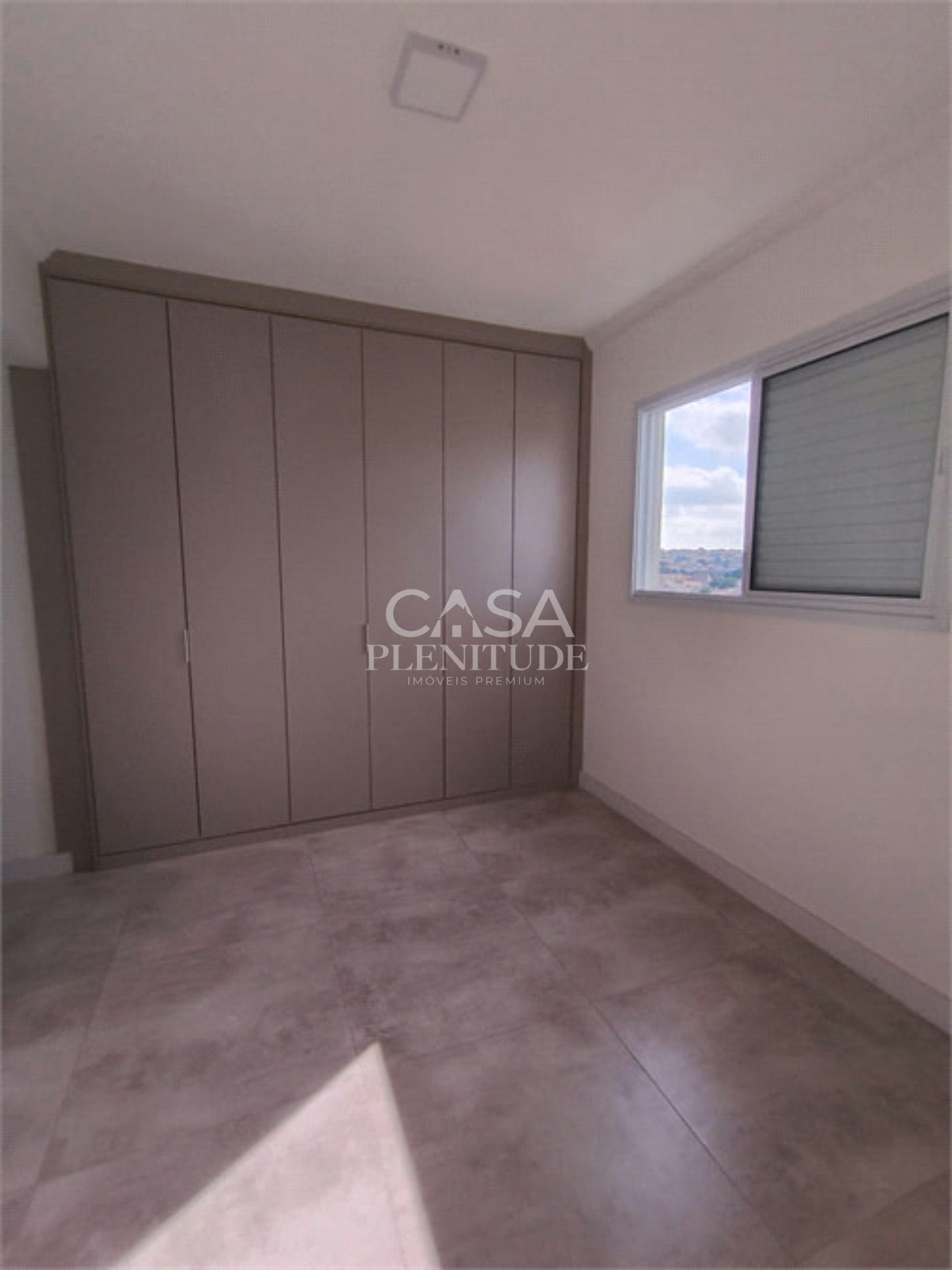 Apartamento à venda com 2 quartos, sendo 1 suíte, no Centro, Sorocaba, SP