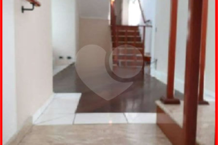 Sobrado à venda com 3 suítes em Lar São Paulo, São Paulo, SP