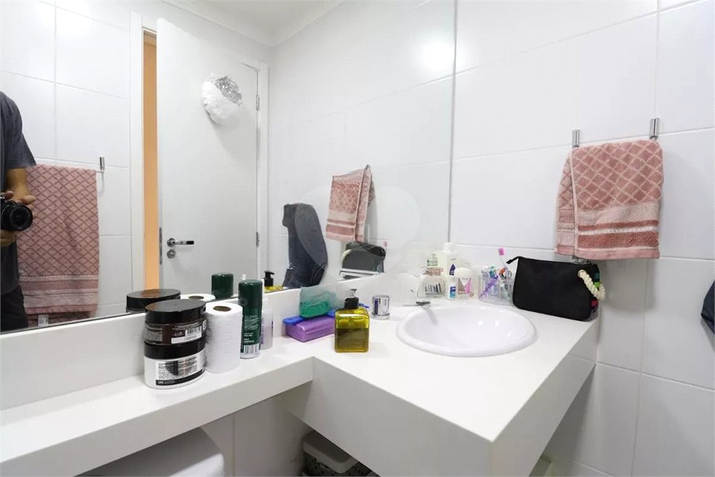 Apartamento à venda ou para alugar com 2 quartos, sendo 1 suíte, em Jardim Prudência, São Paulo, SP