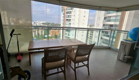 Apartamento à venda com 3 quartos, sendo 1 suíte,  em Vila Leopoldina, São Paulo, SP