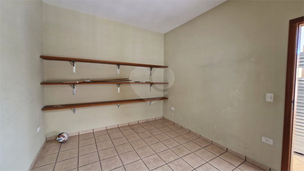 Casa sofisticada à venda em bairro nobre de Atibaia | 3 dormitórios | 408 m²