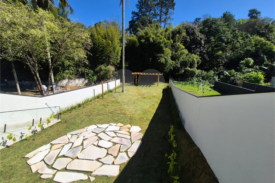 Casa Térrea à venda com 3 quartos, sendo 1 suíte, em Serra da Cantareira, Mairiporã, SP