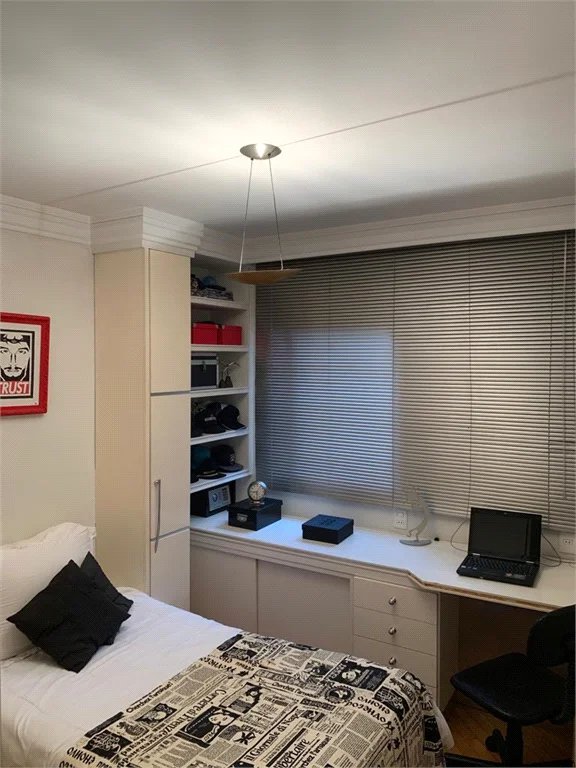 Apartamento à venda com 3 suítes em Vila Suzana, São Paulo, SP