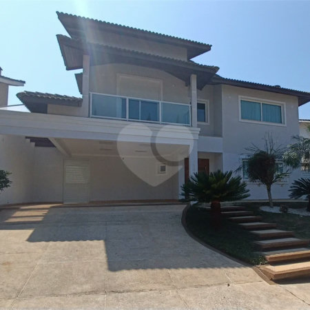 Casa à venda com 4 quartos, sendo 2 suítes, no condomínio Terras de Santa Adélia, Vargem Grande Paulista - SP