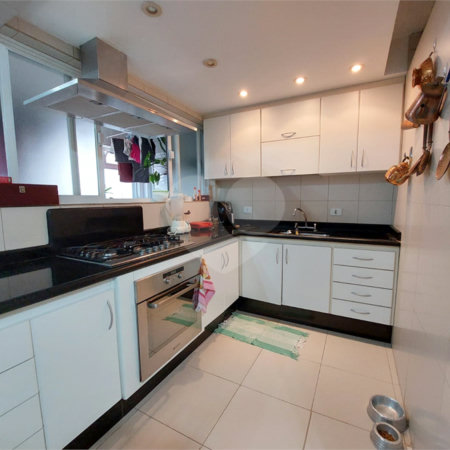 Apartamento à venda com 3 quartos, sendo 1 suíte, em Perdizes, São Paulo, SP
