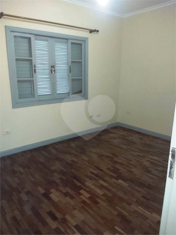 Sobrado à venda com 3 quartos em Jardim Japão, São Paulo, SP