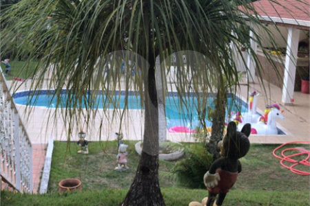 Casa Térrea à venda com 3 quartos, sendo 1 suíte,  em Alpes D'ouro, Bom Jesus dos Perdões, SP