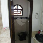Sobrado à venda com 3 quartos, sendo 1 suíte,  em Jardim Santa Rita de Cássia, Suzano, SP