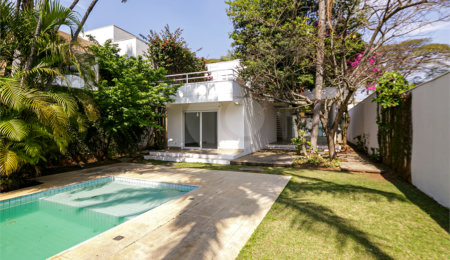 Casa à venda com 3 suítes em Brooklin, São Paulo, SP