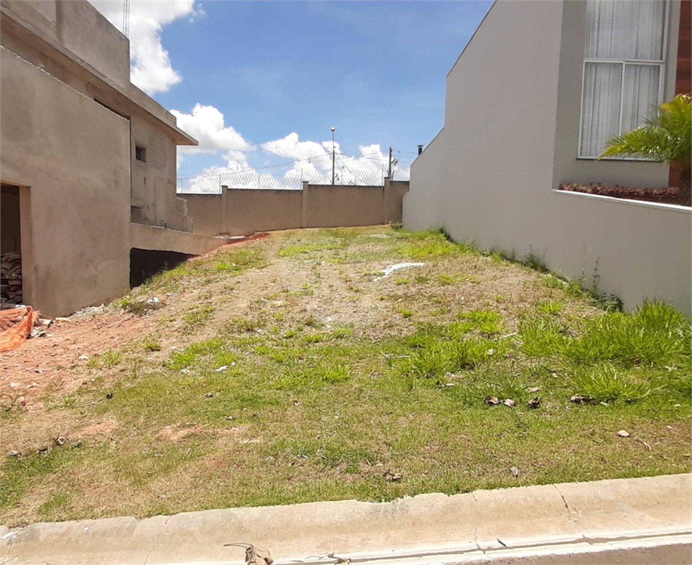 Terreno à venda em Jardim Residencial Garden Ville, Itu, SP