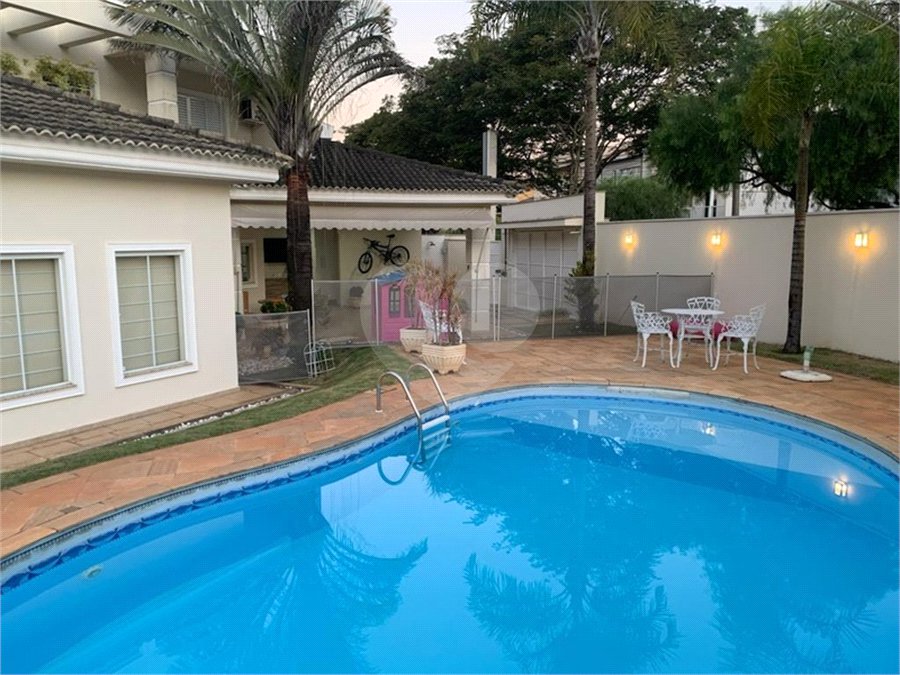 Casa à venda com 3 suítes no condomínio Residencial Villa dos Inglezes, Sorocaba - SP