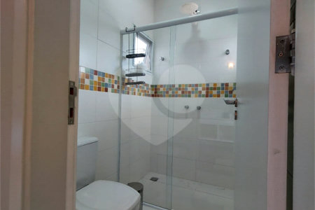 Casa à venda ou para alugar com 4 suítes no condomínio Jardim Primavera, Louveira - SP