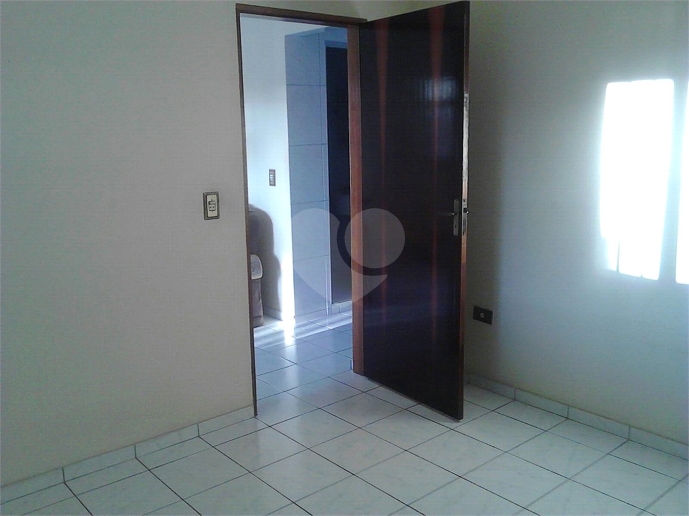 Casa à venda com 3 quartos, sendo 1 suíte, em Jardim Presidente Dutra, Guarulhos, SP