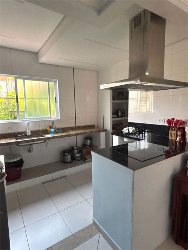 Casa Residencial à venda, Parque Bitaru, São Vicente - CA0356.