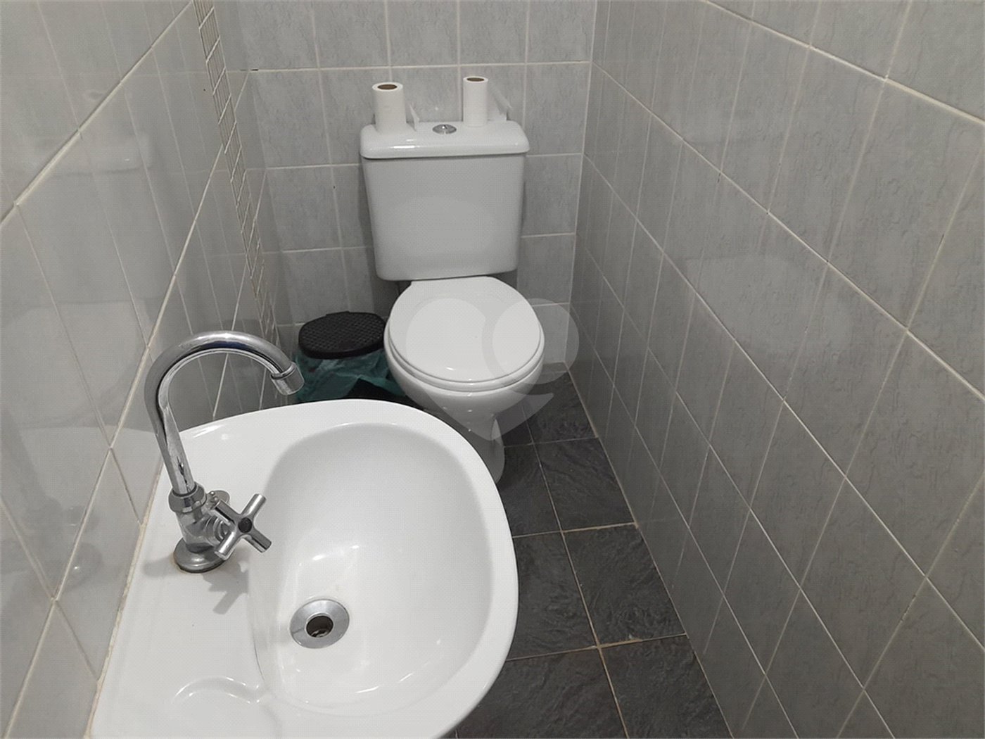 Sobrado à venda com 4 quartos, sendo 1 suíte, em Chora Menino, São Paulo, SP