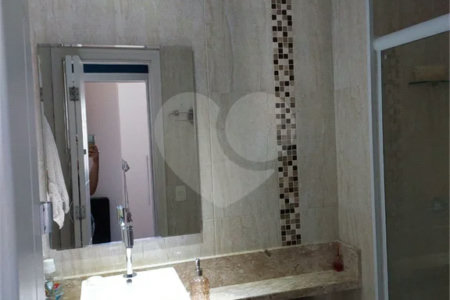 Apartamento 49m² , 2 dormitórios , 1 vaga , à venda no centro de Guarulhos.