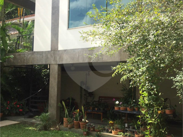 Sobrado à venda com 4 quartos, sendo 3 suítes,  em Mandaqui, São Paulo, SP