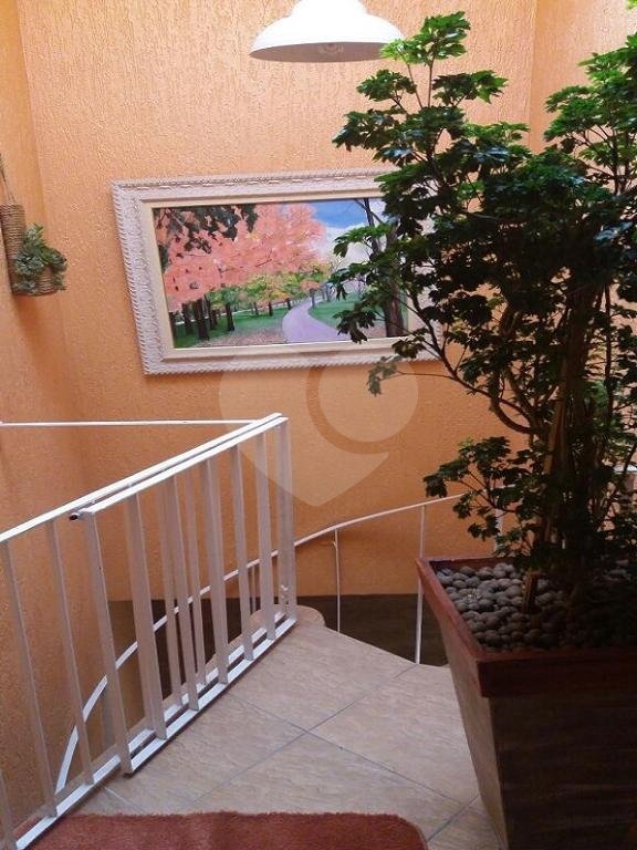 Sobrado à venda ou para alugar com 4 quartos, sendo 1 suíte,  em Santana, São Paulo, SP