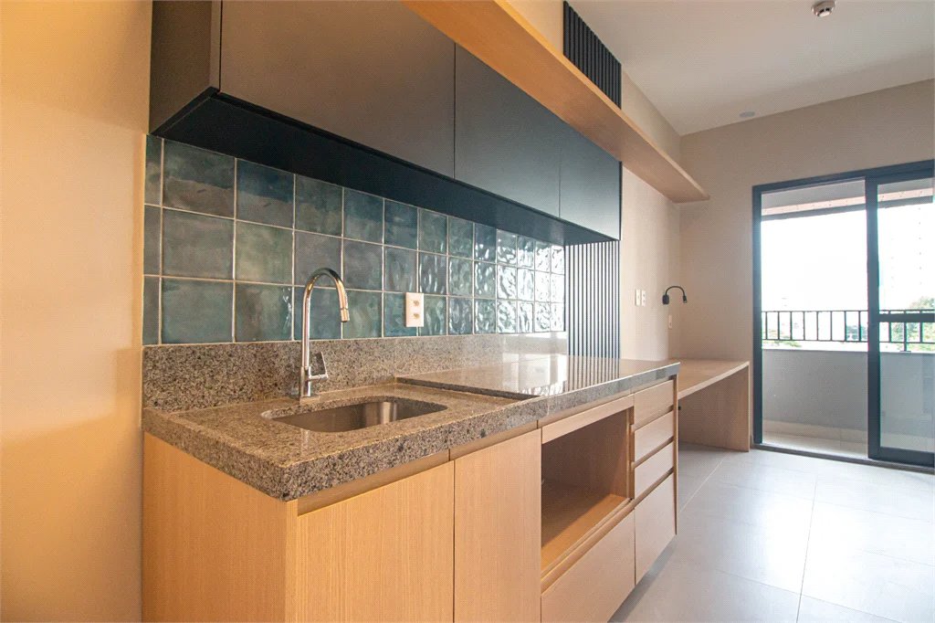 Apartamento à venda com 1 quarto em Vila Cordeiro, São Paulo, SP