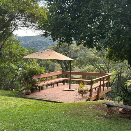 Casa à venda com 4 quartos, sendo 2 suítes, no condomínio Chacara Marques, Santana de Parnaíba - SP