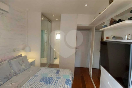 Apartamento à venda com 4 quartos, sendo 1 suíte,  em Tijuca, Rio de Janeiro, RJ