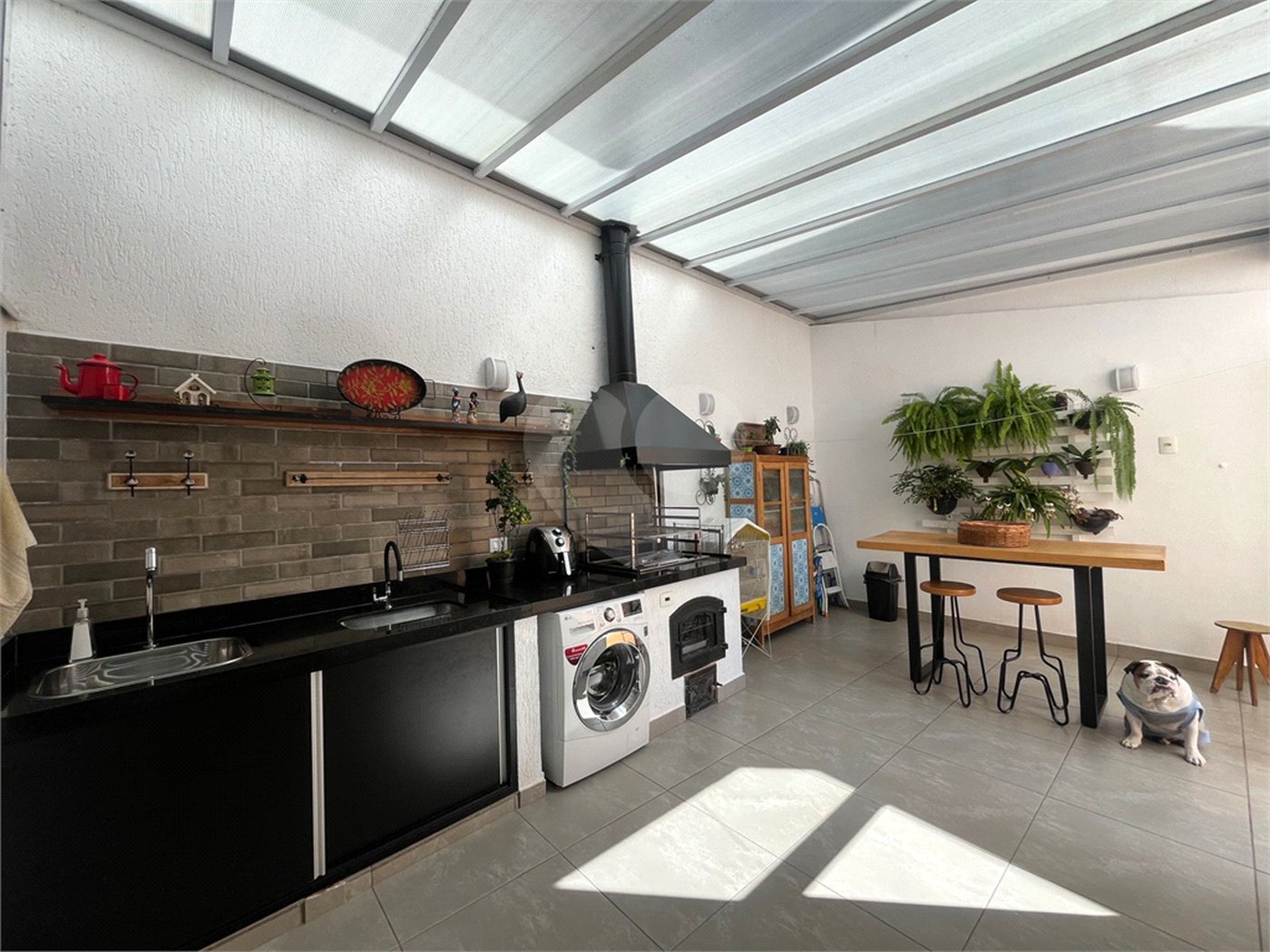 Casa à venda com 3 quartos, sendo 1 suíte, em Vila Ester (zona Norte), São Paulo, SP