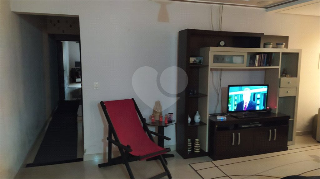 Casa à venda com 4 quartos, sendo 1 suíte,  em Vila Mogilar, Mogi das Cruzes, SP